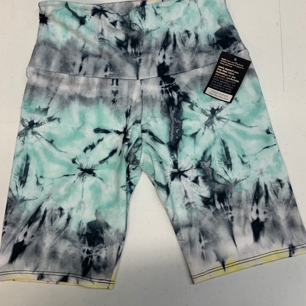 High rise bike shorts yoga/workout/fitness